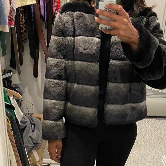 Faux fur jacket - Picture 2 of 3